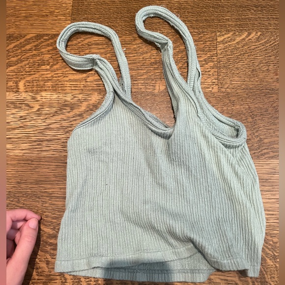 Pale green blue Urban Outfitters tank top super stretchy and comfortable - Picture 3 of 4